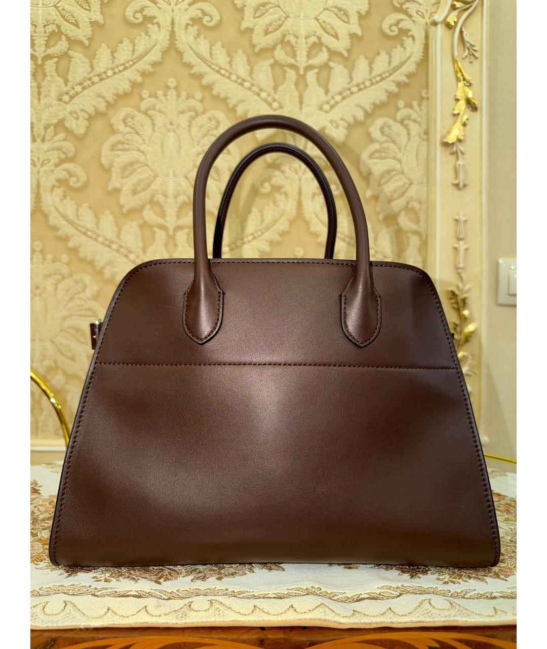 THE ROW Коричневая кожаная сумка с короткими ручками, фото 9