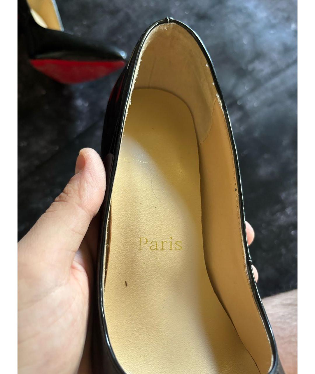 CHRISTIAN LOUBOUTIN Черные туфли из лакированной кожи, фото 6