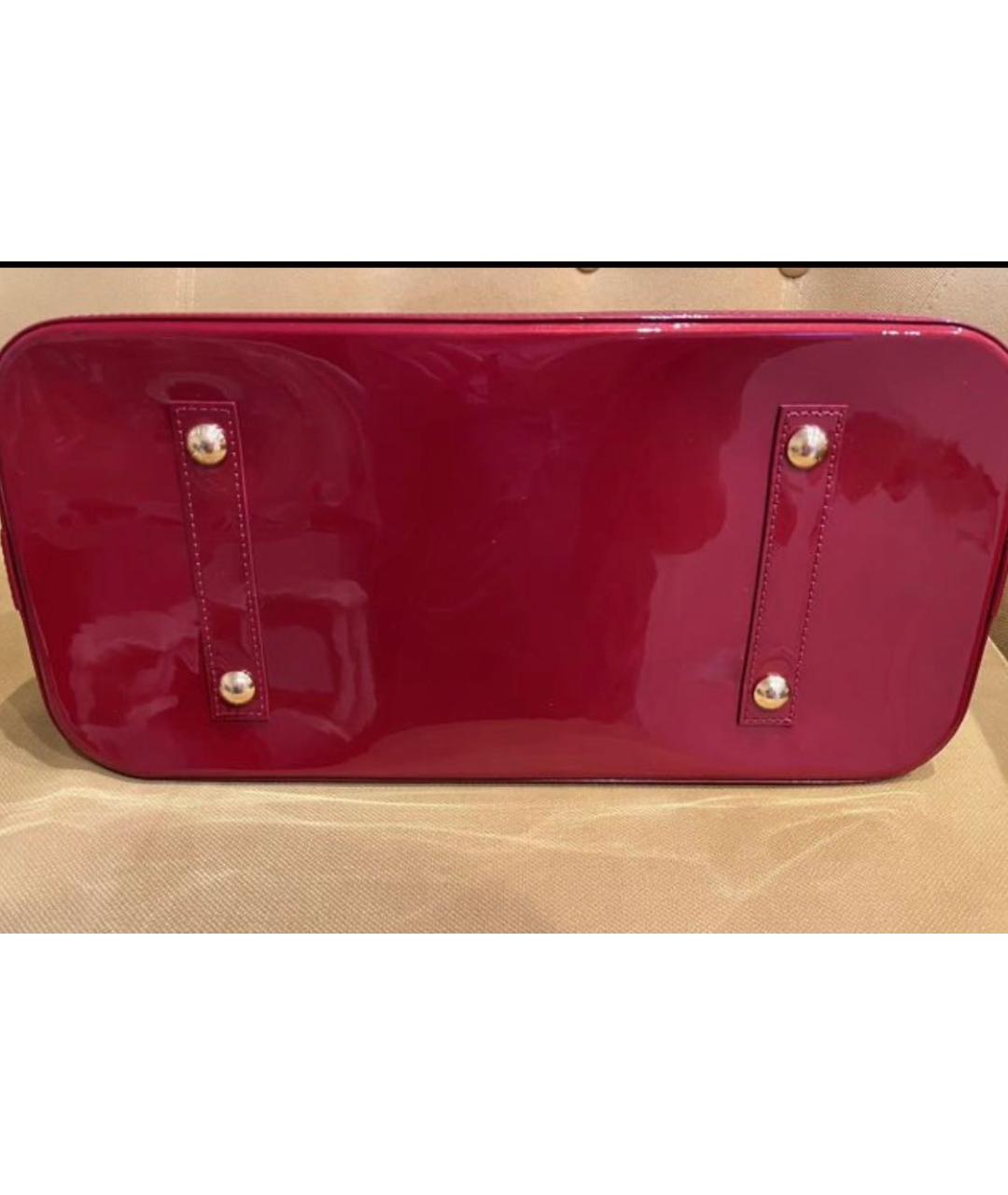 LOUIS VUITTON Красная сумка тоут из лакированной кожи, фото 3