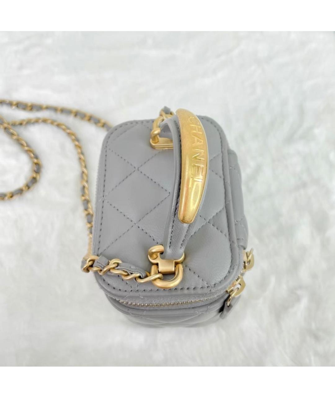 CHANEL Серая кожаная сумка через плечо, фото 2
