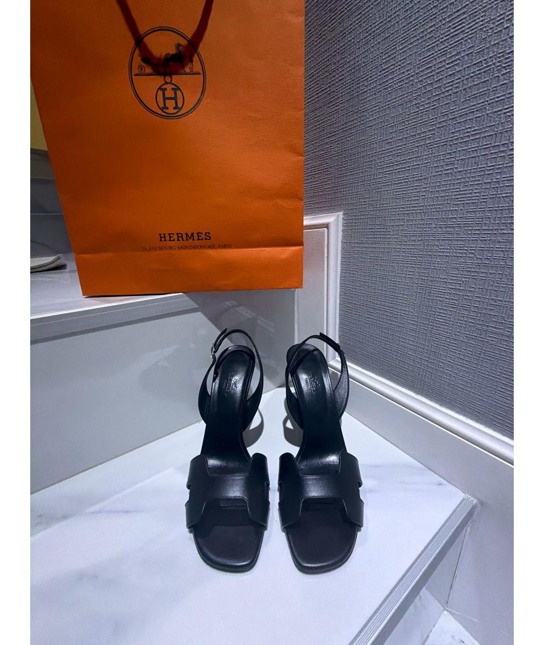 HERMES Черные кожаные босоножки, фото 2