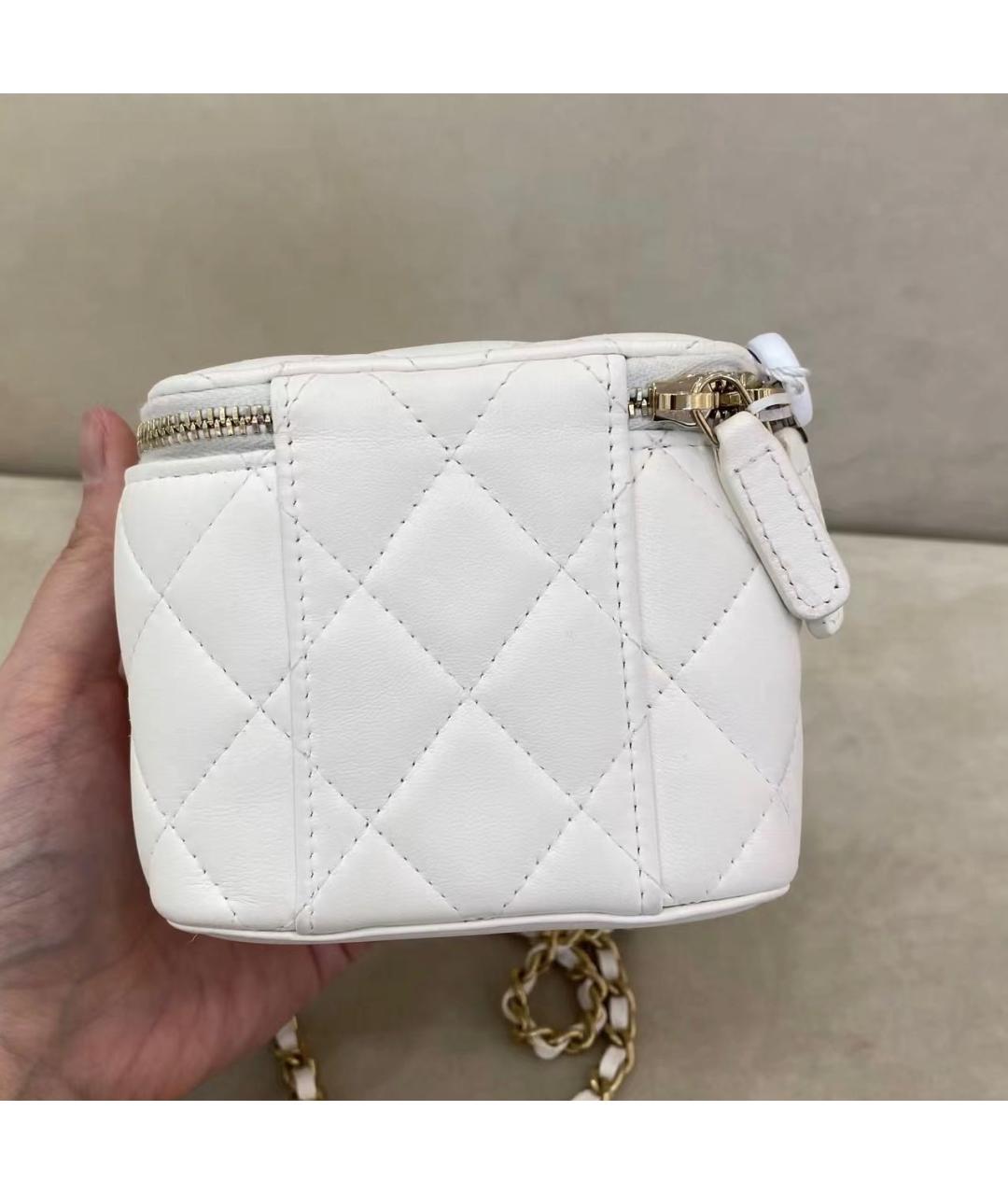 CHANEL Белая кожаная сумка через плечо, фото 4