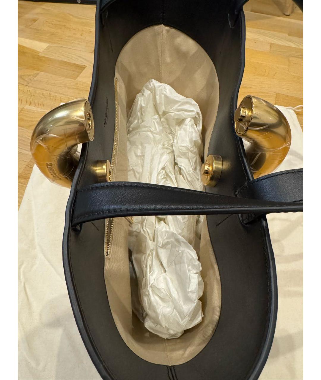 JACQUEMUS Черная кожаная сумка тоут, фото 7