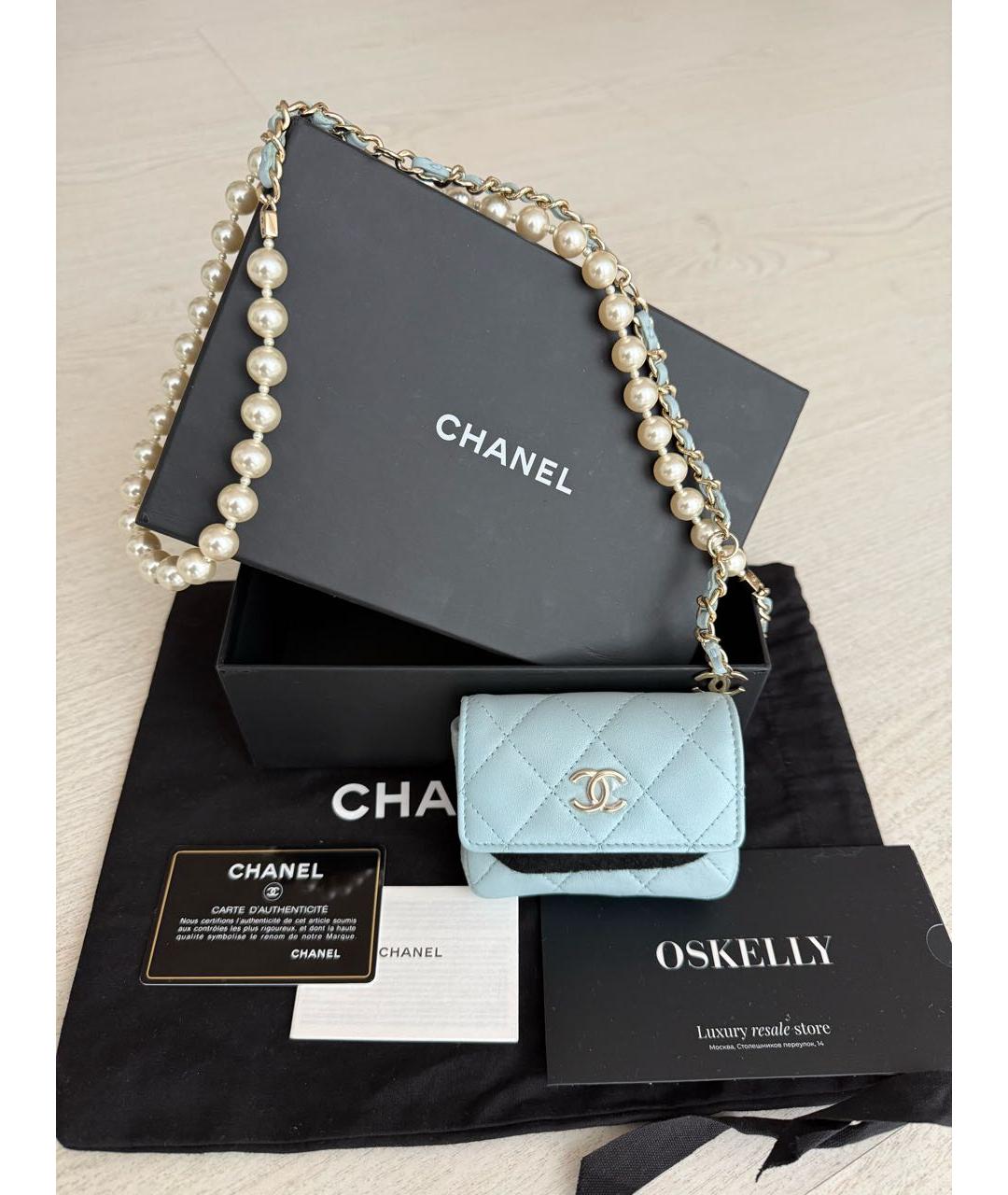 CHANEL Голубая кожаная поясная сумка, фото 2