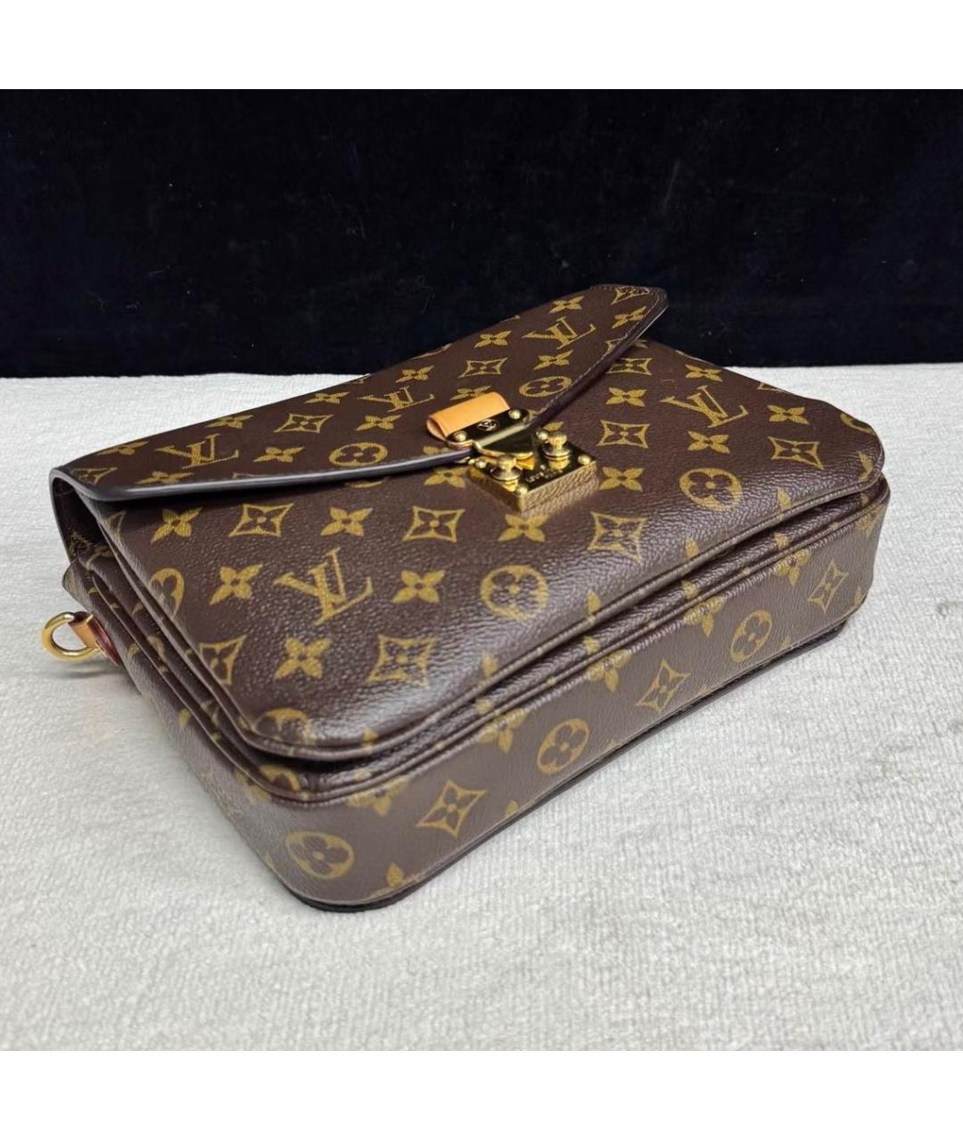 LOUIS VUITTON Коричневая сумка через плечо, фото 3
