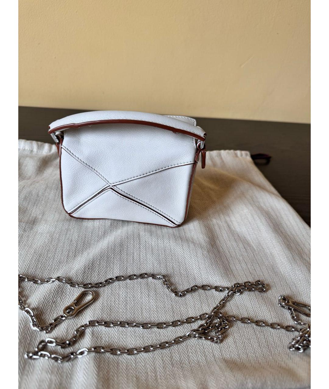 LOEWE Белая кожаная сумка с короткими ручками, фото 3