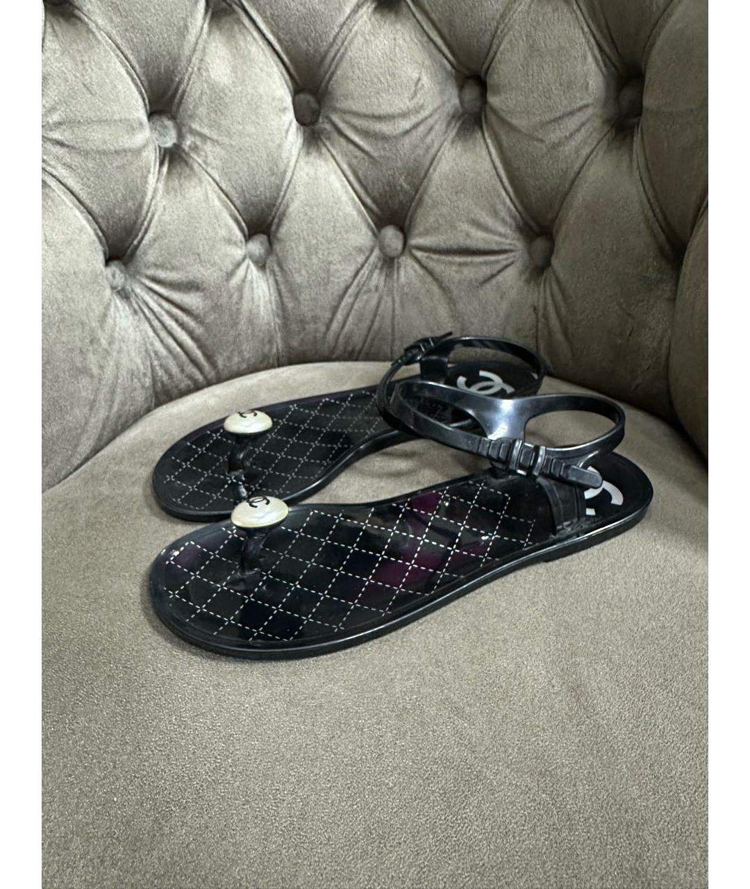 CHANEL Черные резиновые сандалии, фото 8