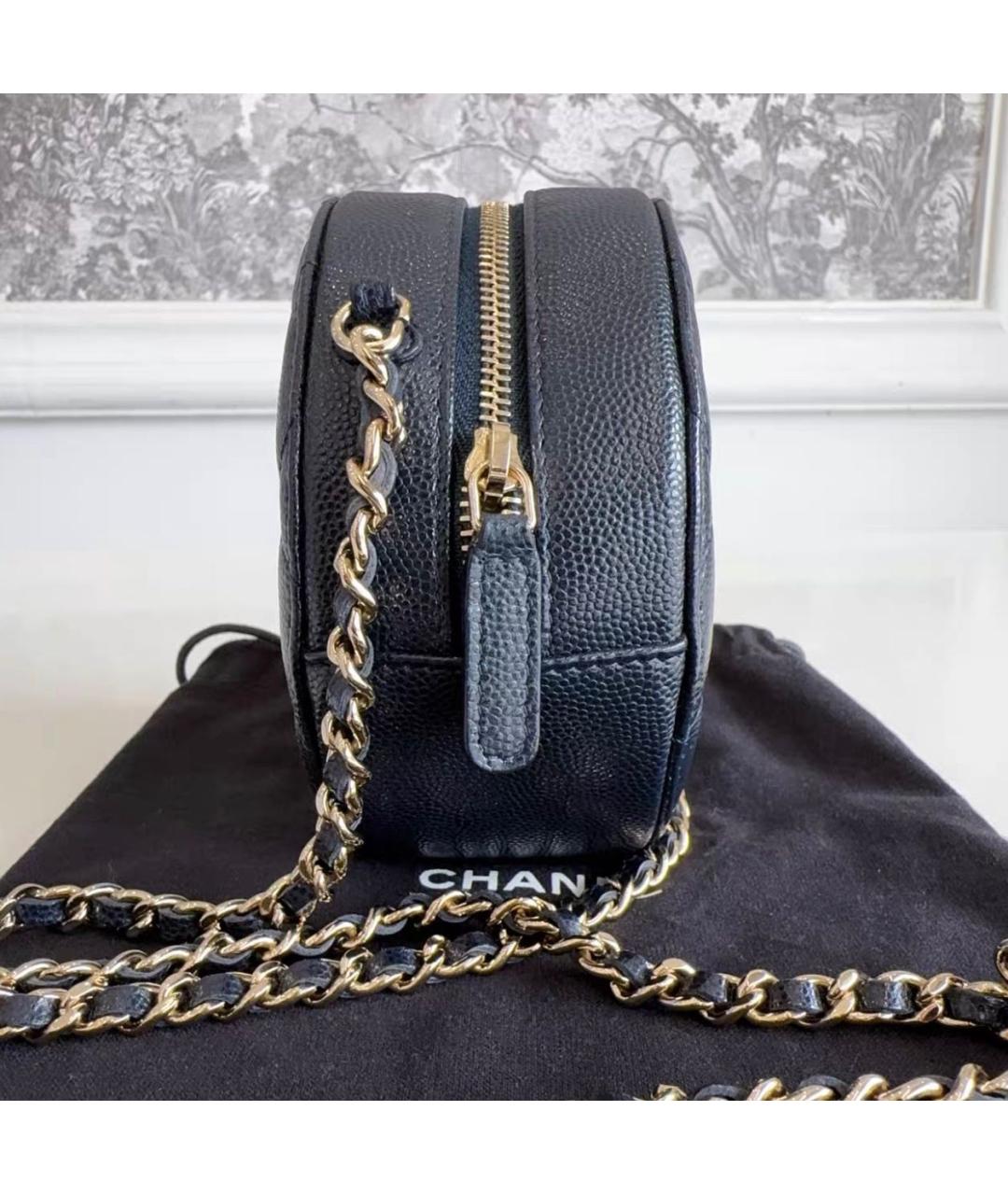 CHANEL Черная кожаная сумка через плечо, фото 3