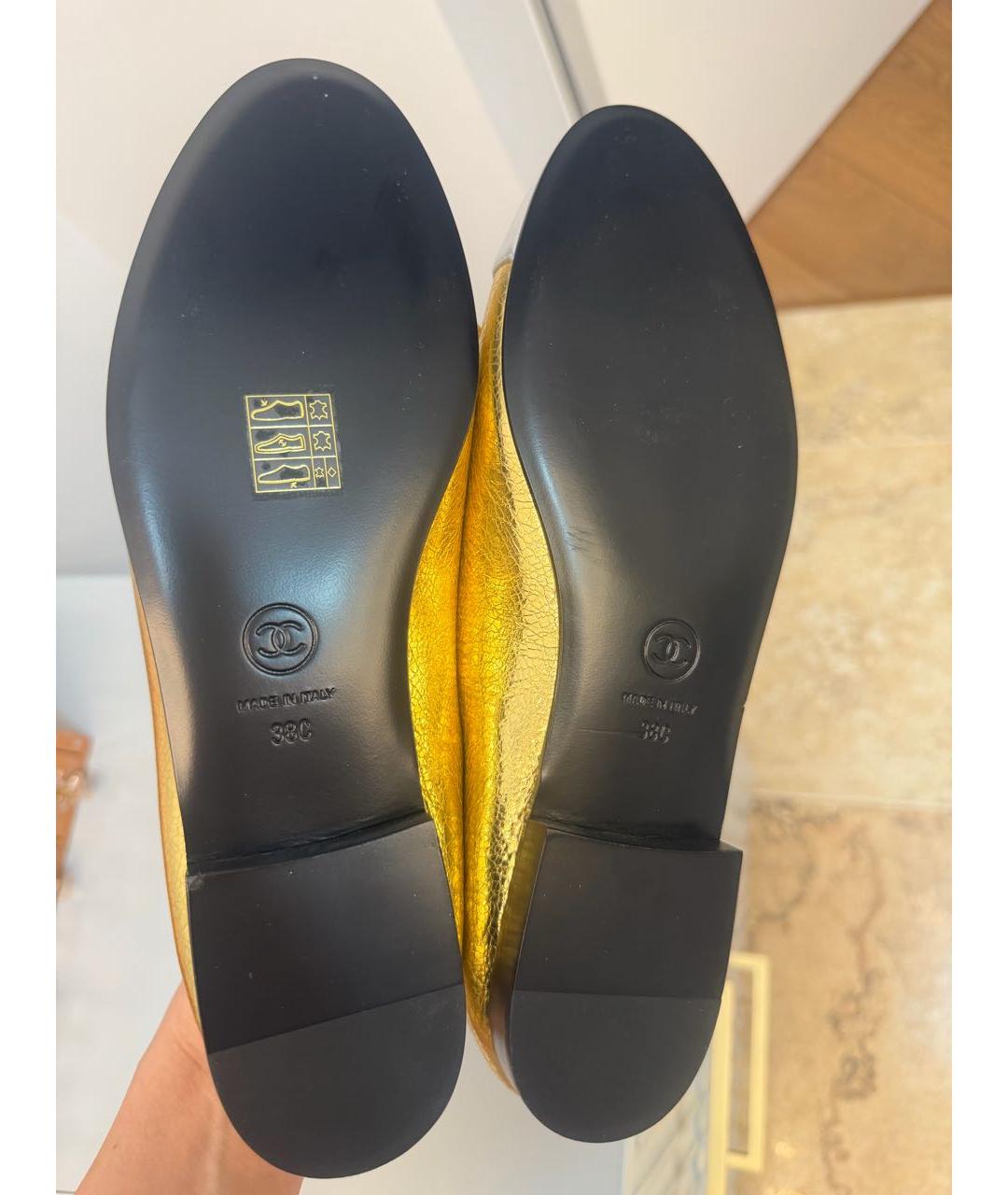 CHANEL Золотые кожаные балетки, фото 4