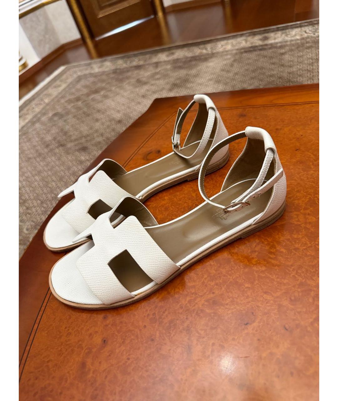 HERMES Белые кожаные сандалии, фото 5