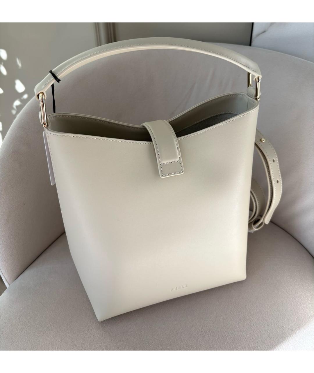 FURLA Бежевая кожаная сумка с короткими ручками, фото 5