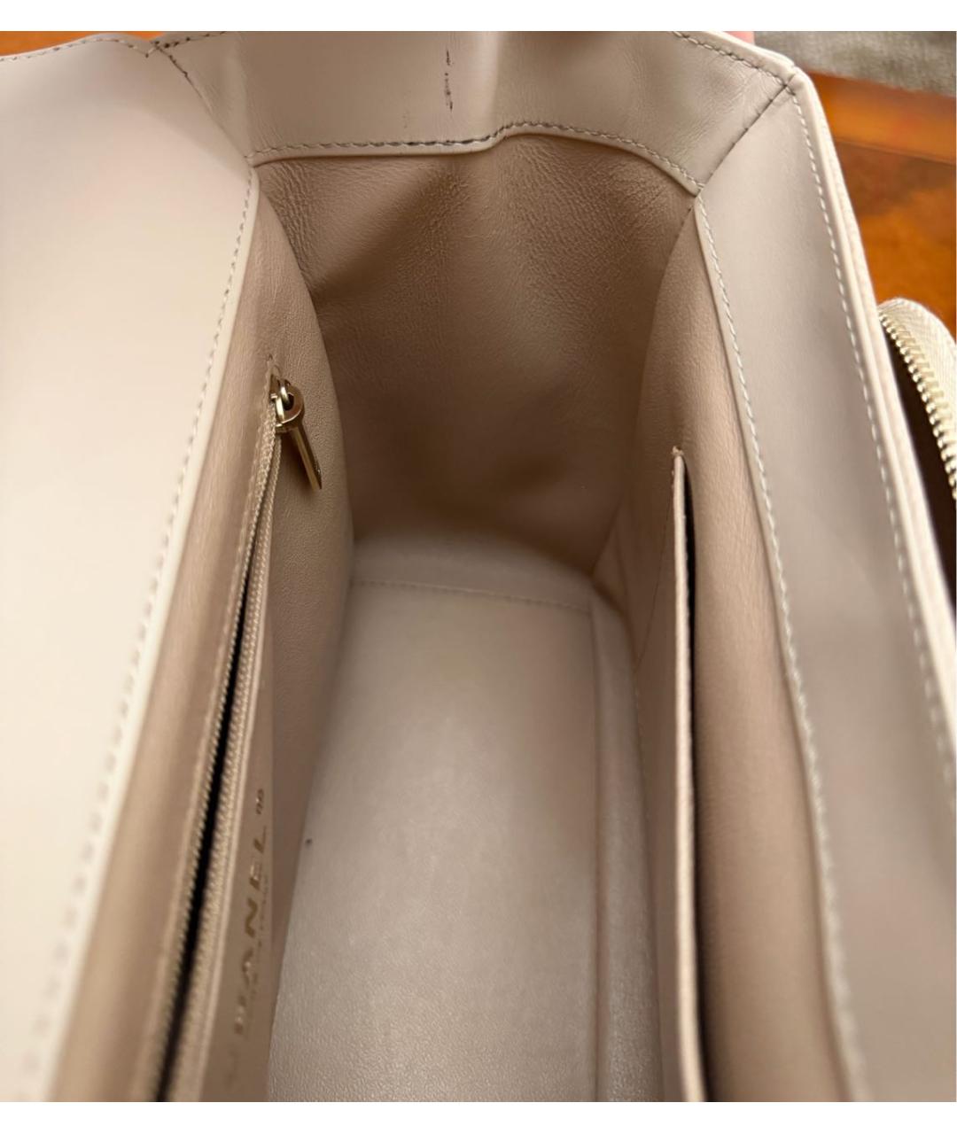 CHANEL Бежевая кожаная сумка через плечо, фото 7