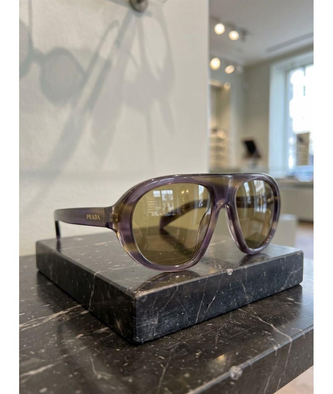 PRADA Фиолетовые пластиковые солнцезащитные очки, фото 5