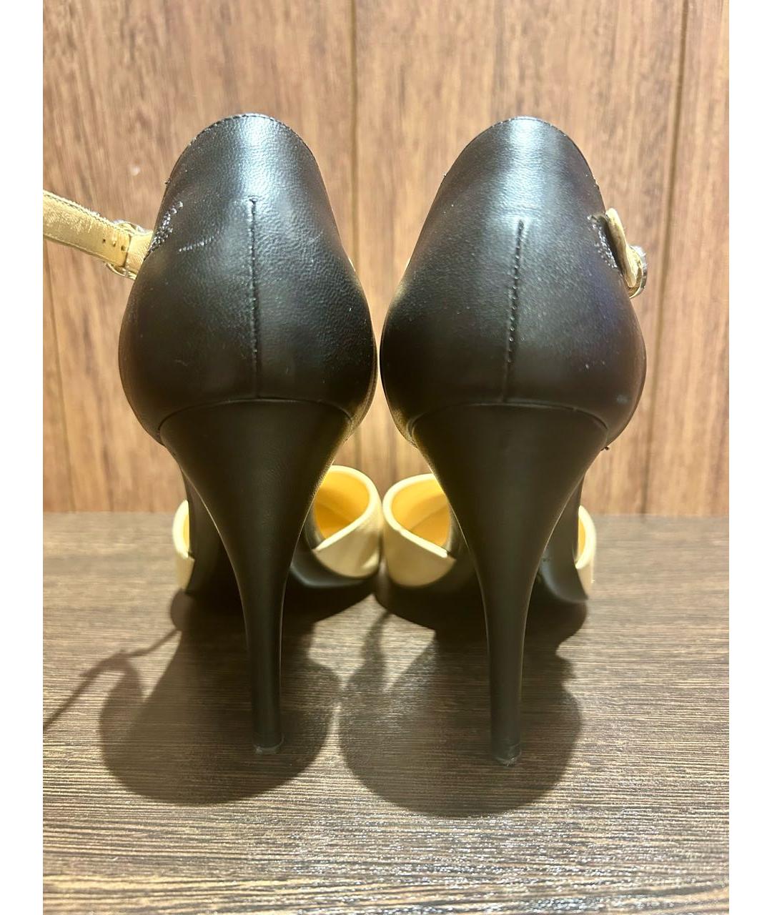 CHANEL Бежевые кожаные туфли, фото 5