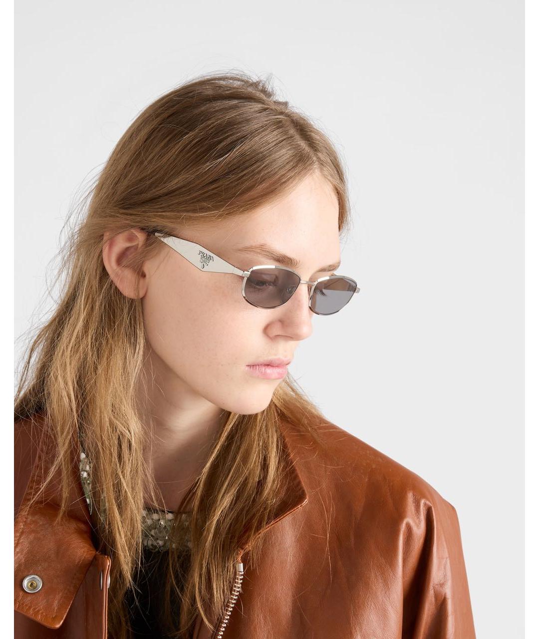 PRADA Серебряные металлические солнцезащитные очки, фото 2