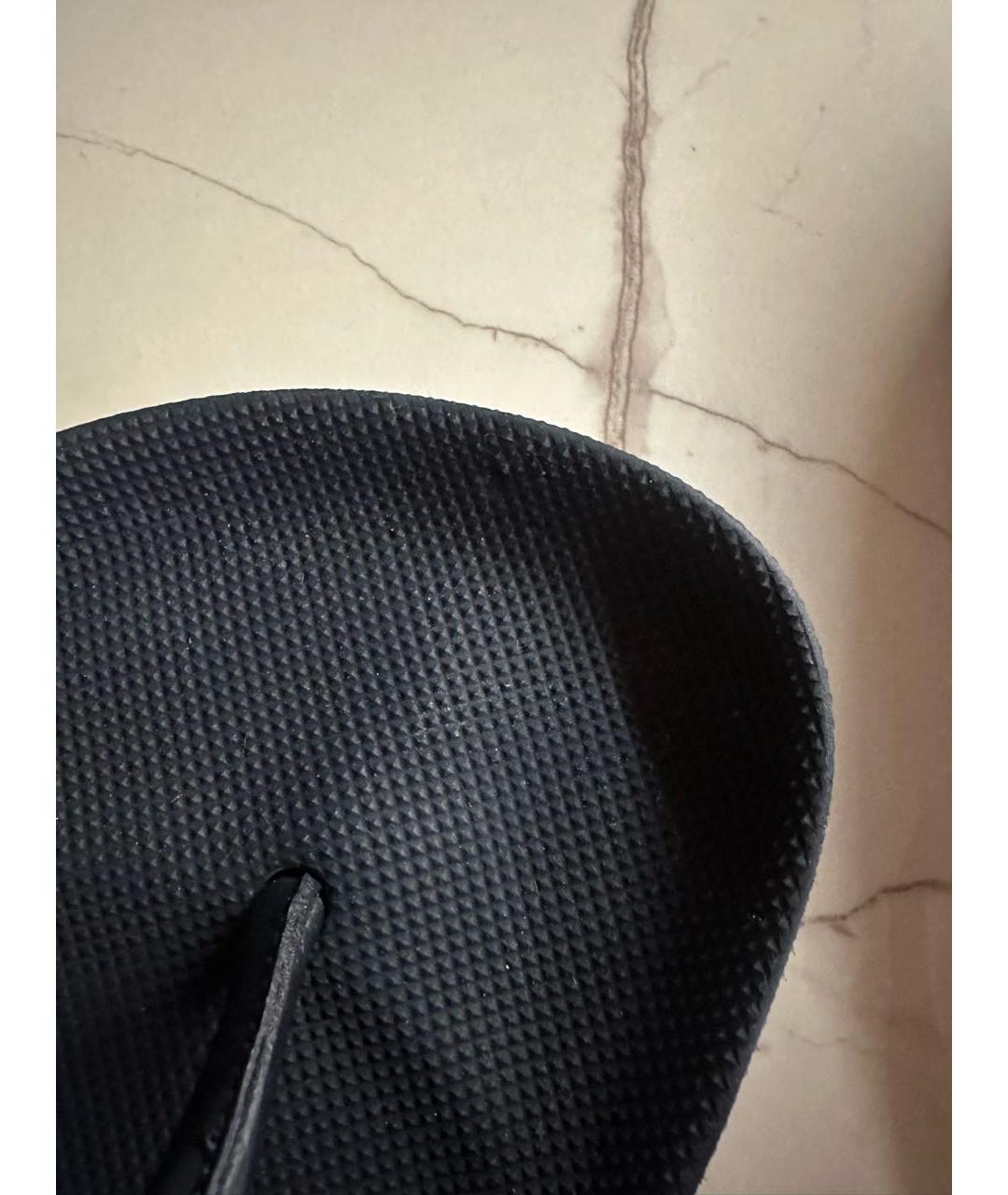 LOUIS VUITTON Темно-синие резиновые шлепанцы, фото 5
