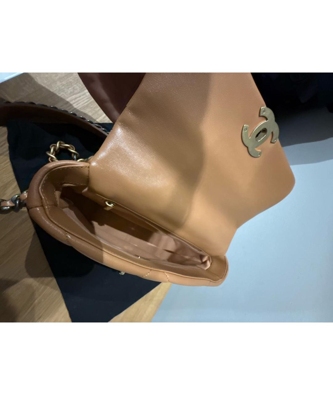 CHANEL Коричневая кожаная сумка через плечо, фото 4