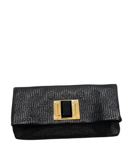 LOUIS VUITTON Клатч/вечерняя сумка
