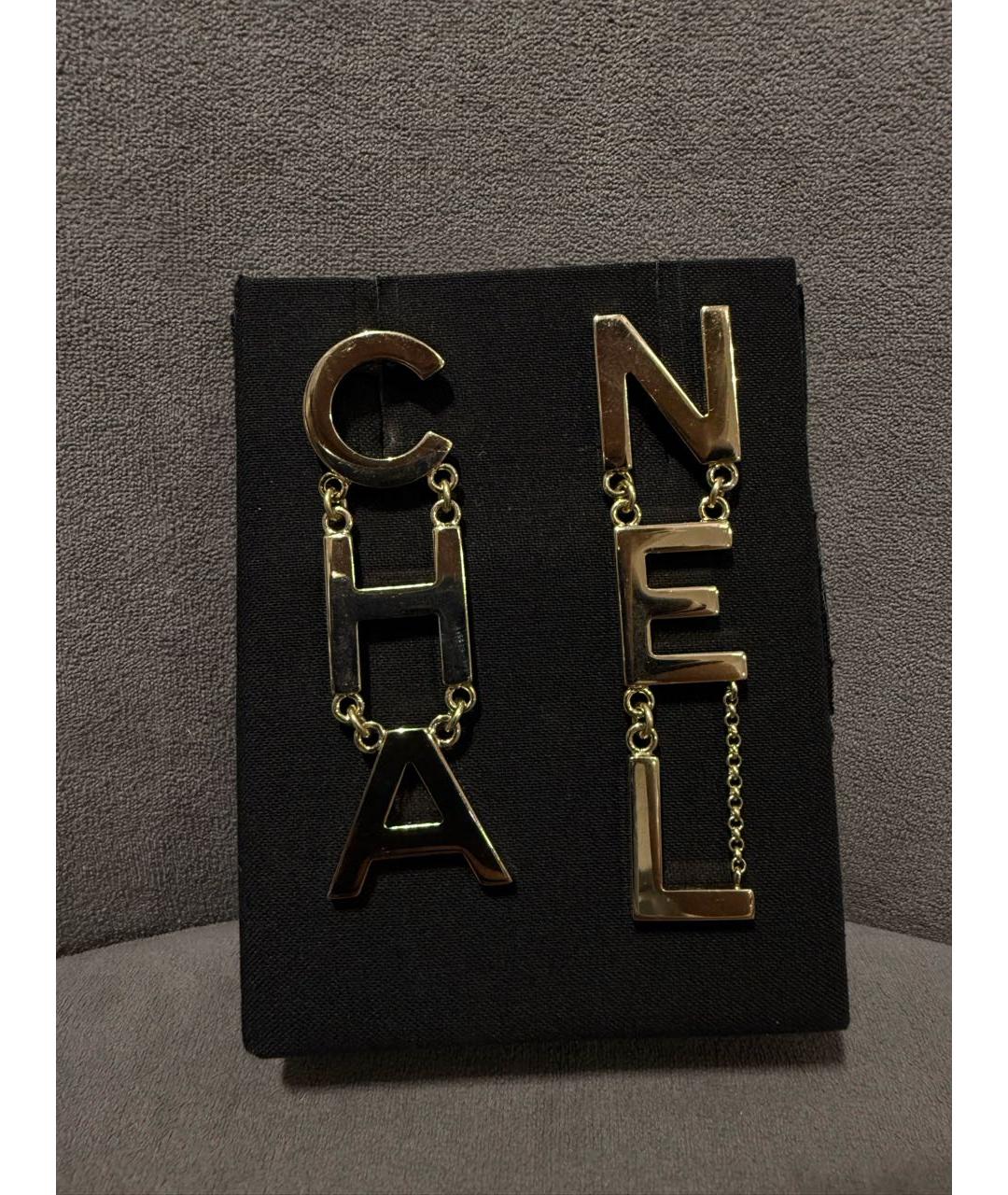 CHANEL Золотые металлические серьги, фото 3