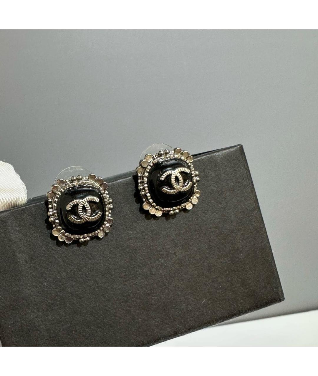 CHANEL Черные металлические серьги, фото 2