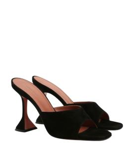 Amina Muaddi Мюли