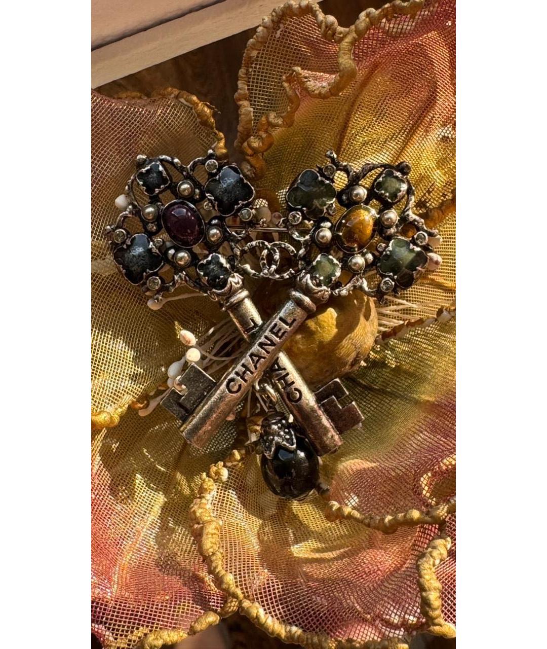 CHANEL Серебряная металлическая булавка / брошь, фото 3