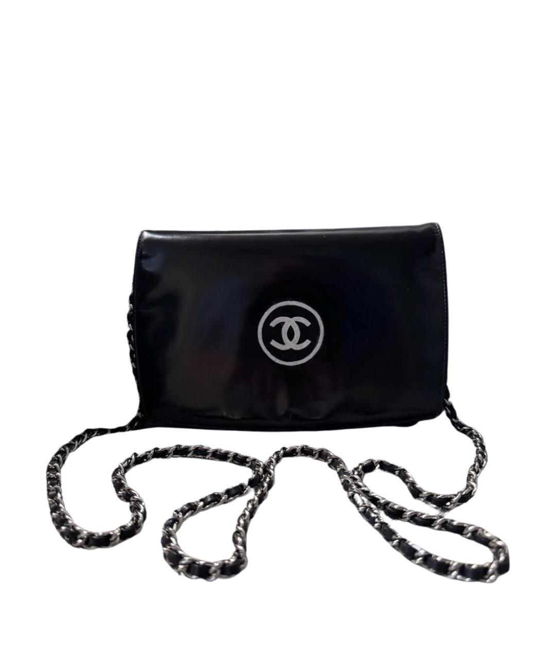 CHANEL Черная сумка через плечо из лакированной кожи, фото 1