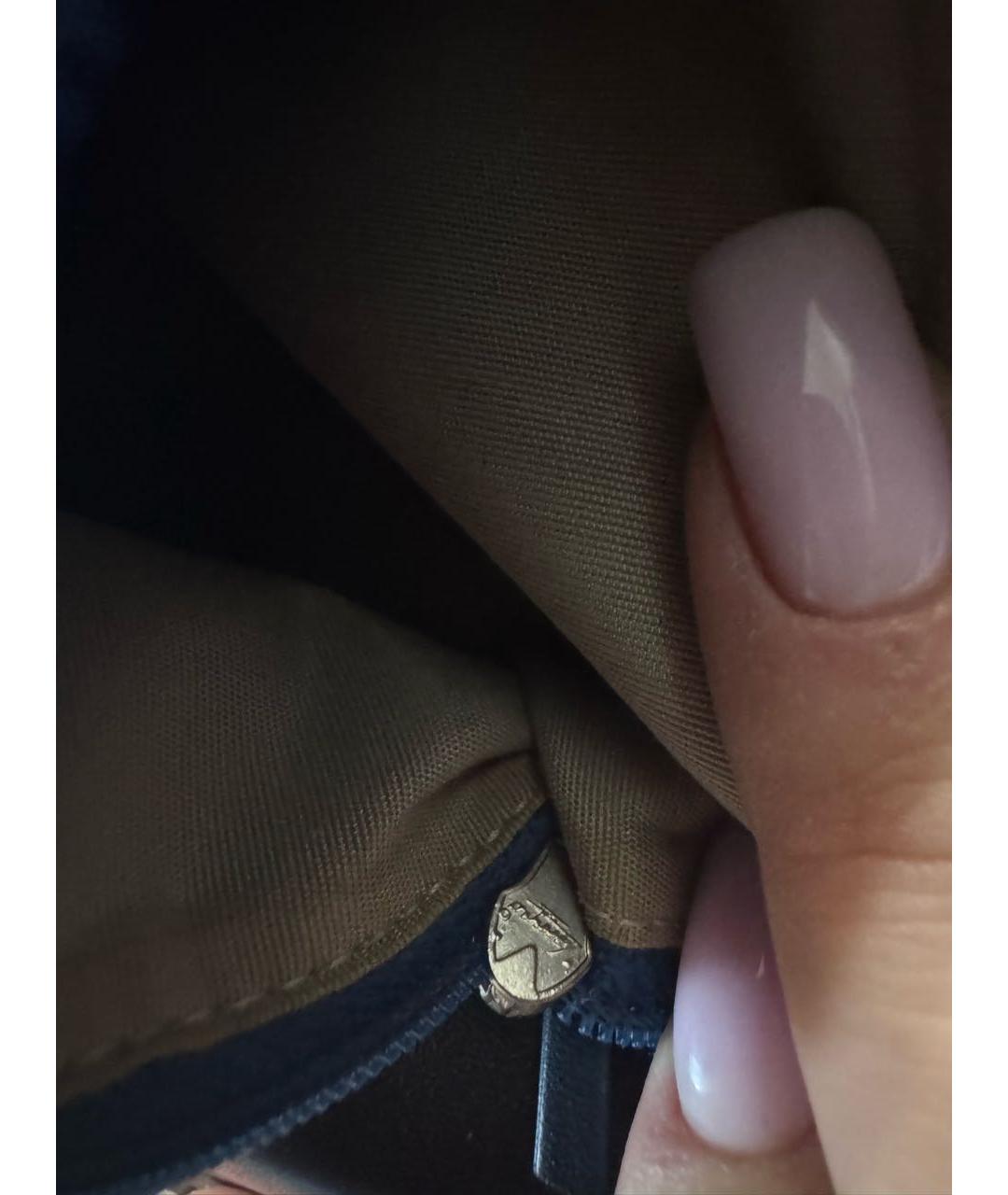 CHANEL Черная сумка через плечо из лакированной кожи, фото 8