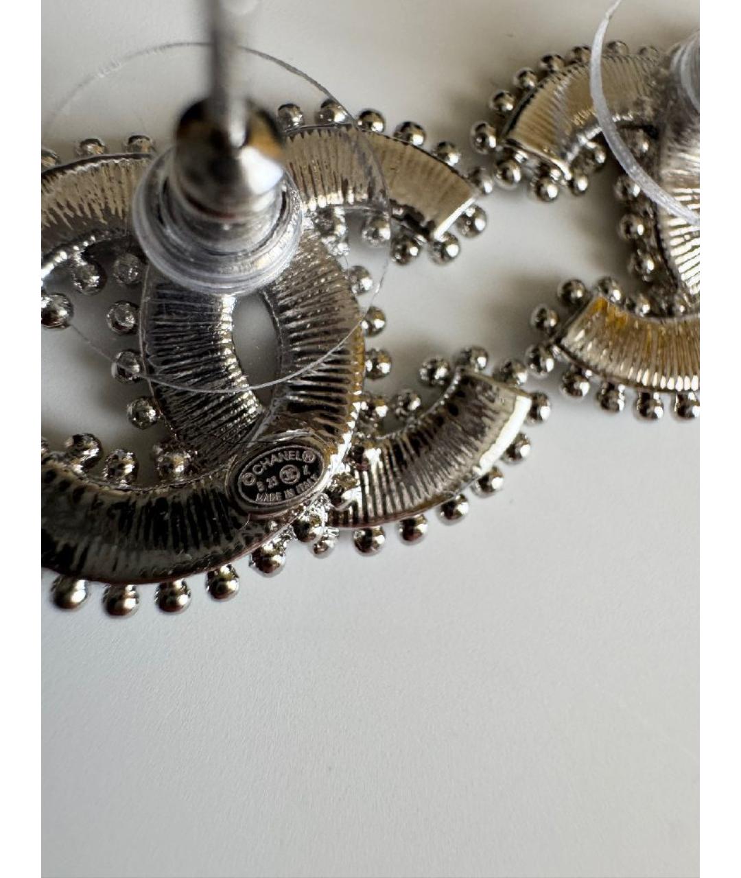 CHANEL Черные металлические серьги, фото 5