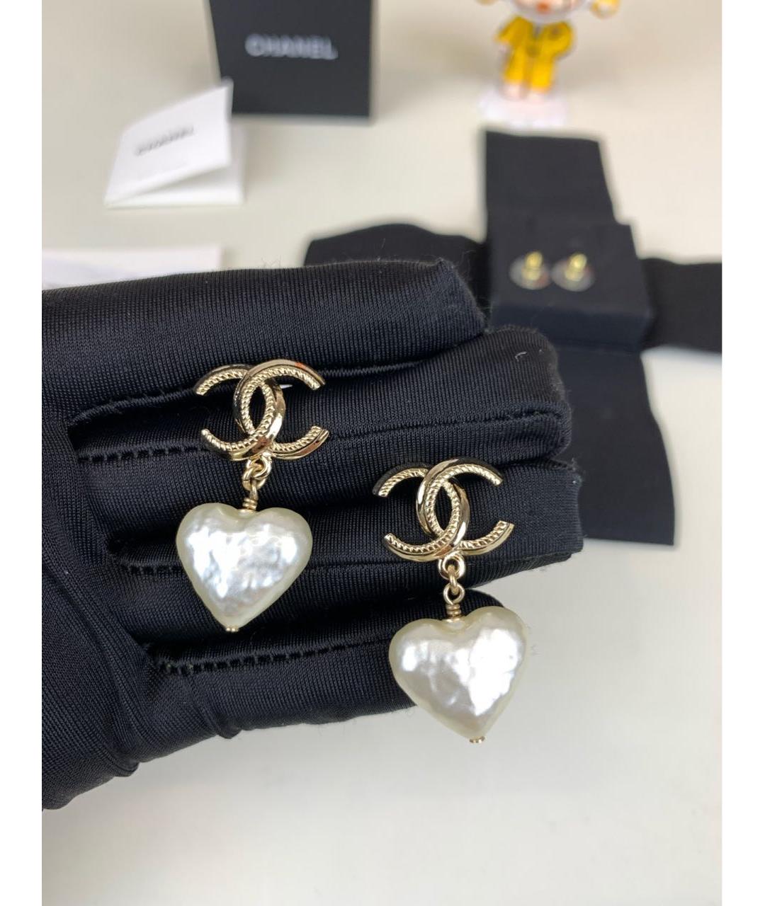 CHANEL Золотые металлические серьги, фото 5