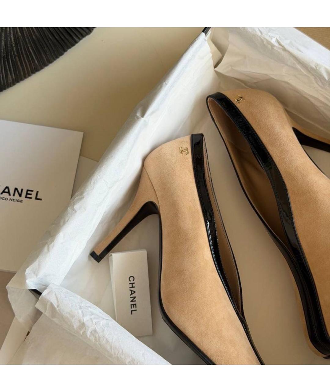 CHANEL Бежевые замшевые туфли, фото 2