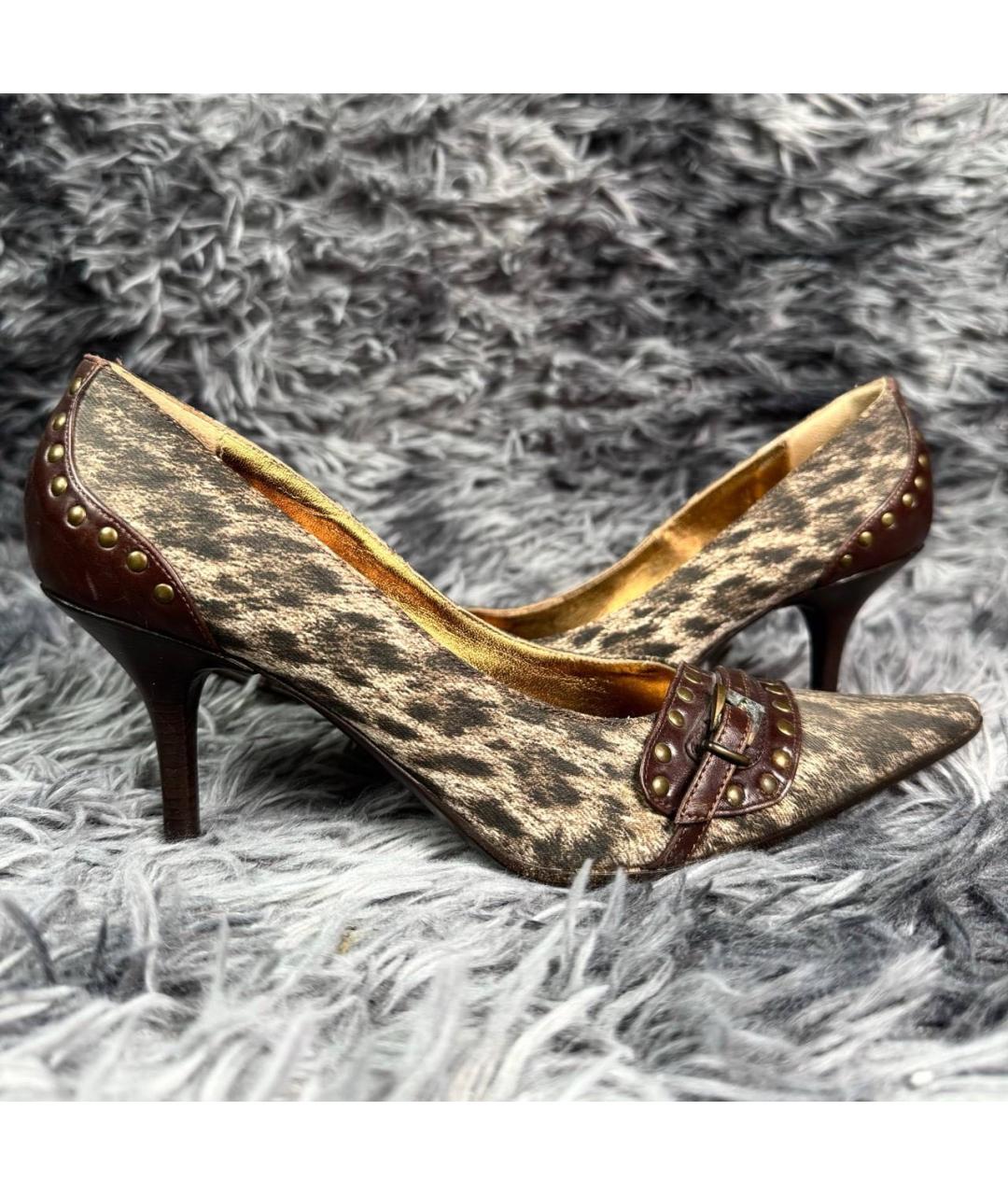 JUST CAVALLI Горчичные лодочки на низком каблуке, фото 6