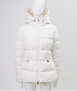 MONCLER Пуховик
