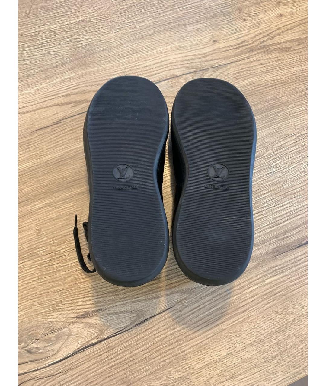 LOUIS VUITTON Черные кожаные низкие кроссовки / кеды, фото 8