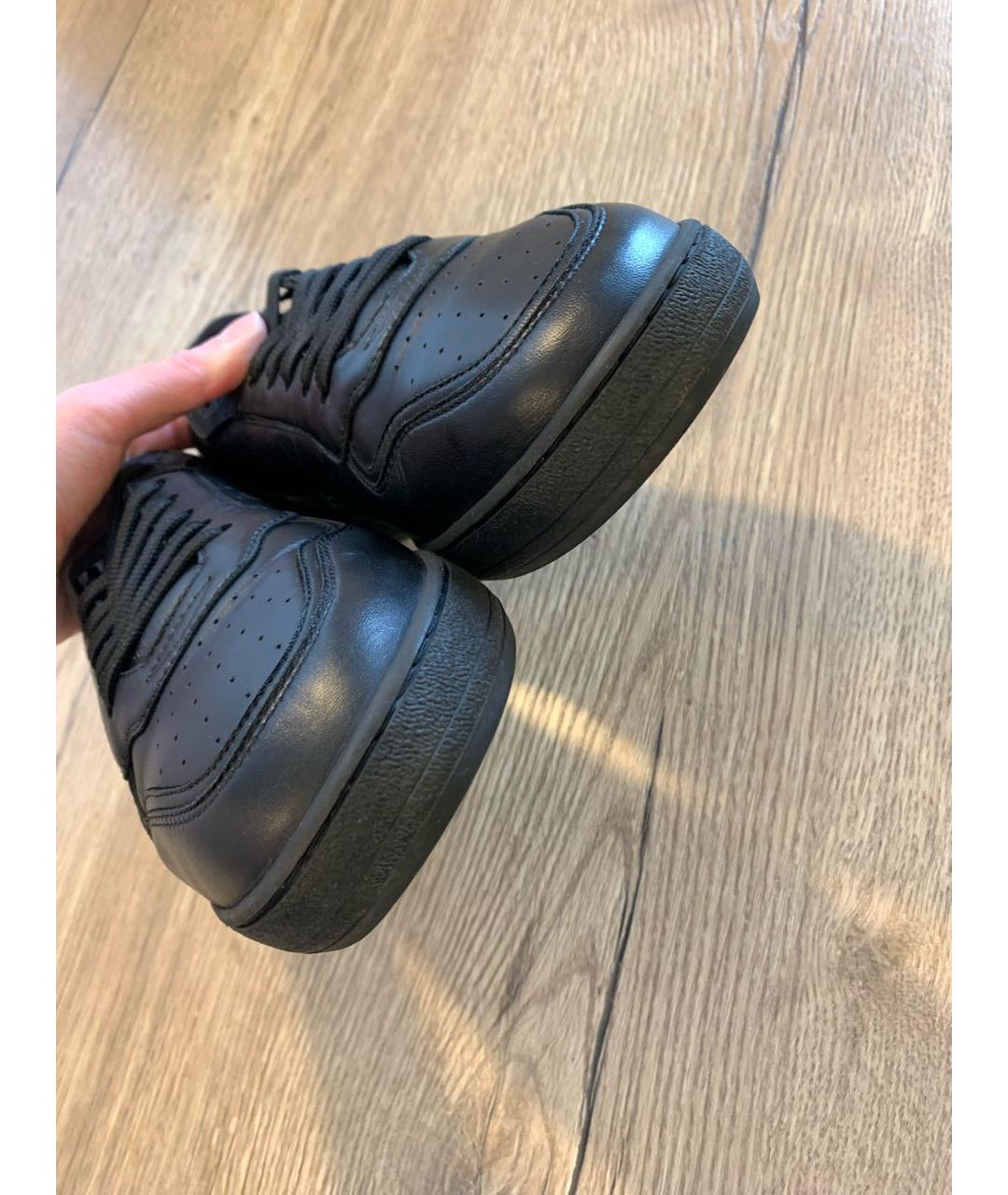 LOUIS VUITTON Черные кожаные низкие кроссовки / кеды, фото 7