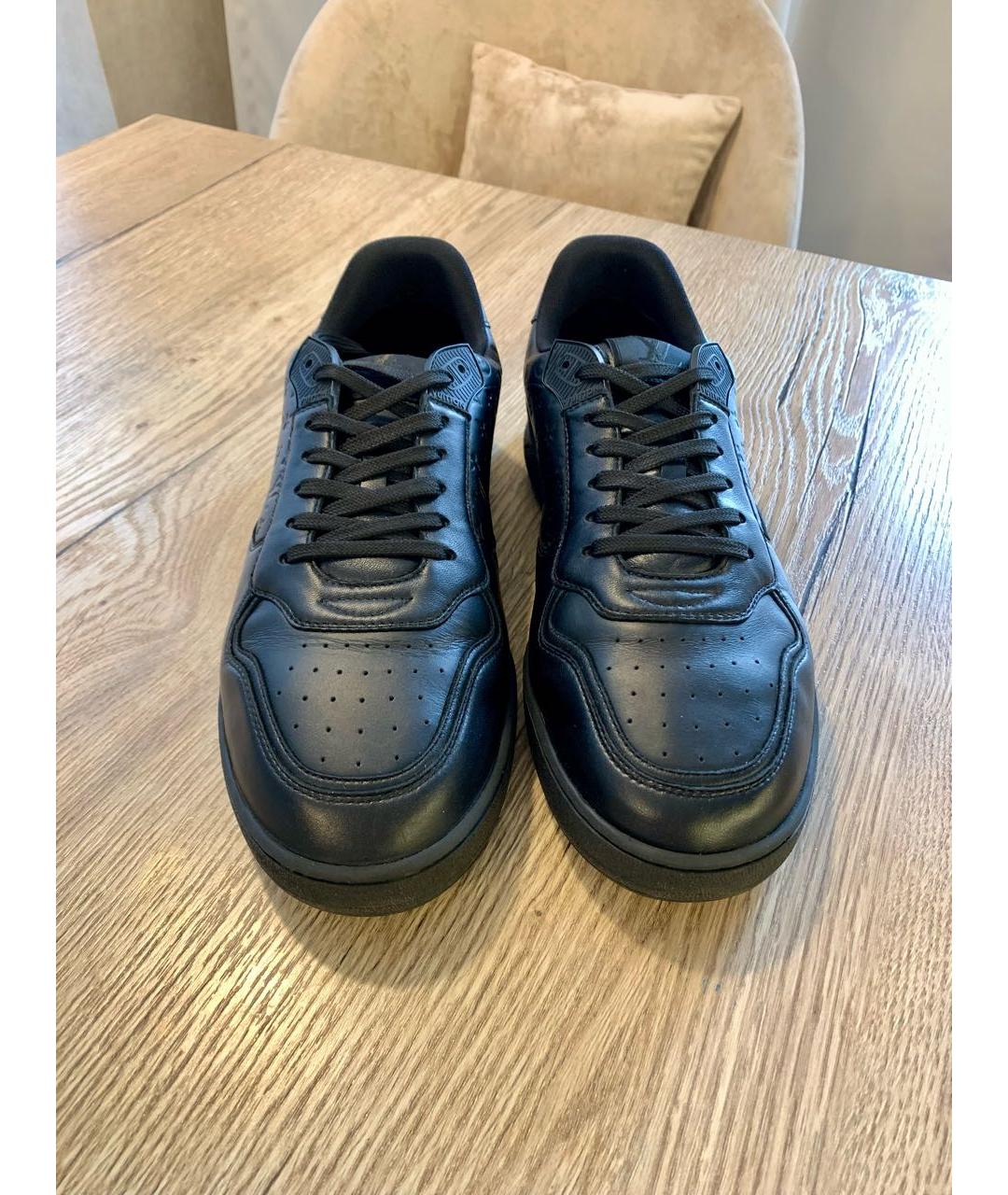 LOUIS VUITTON Черные кожаные низкие кроссовки / кеды, фото 3