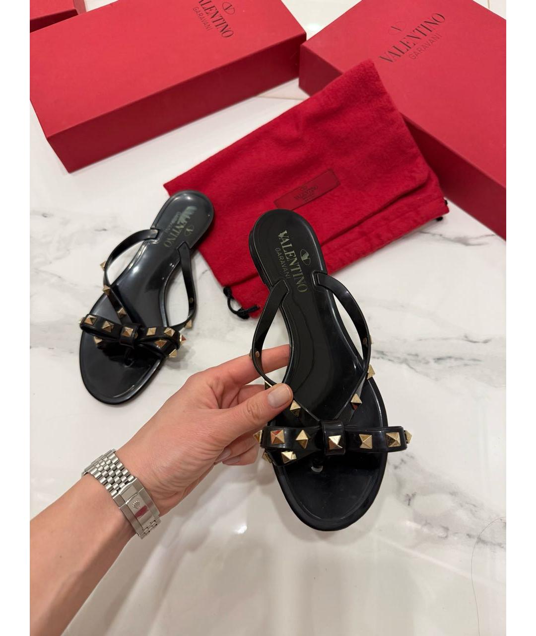 VALENTINO Черные резиновые шлепанцы, фото 3