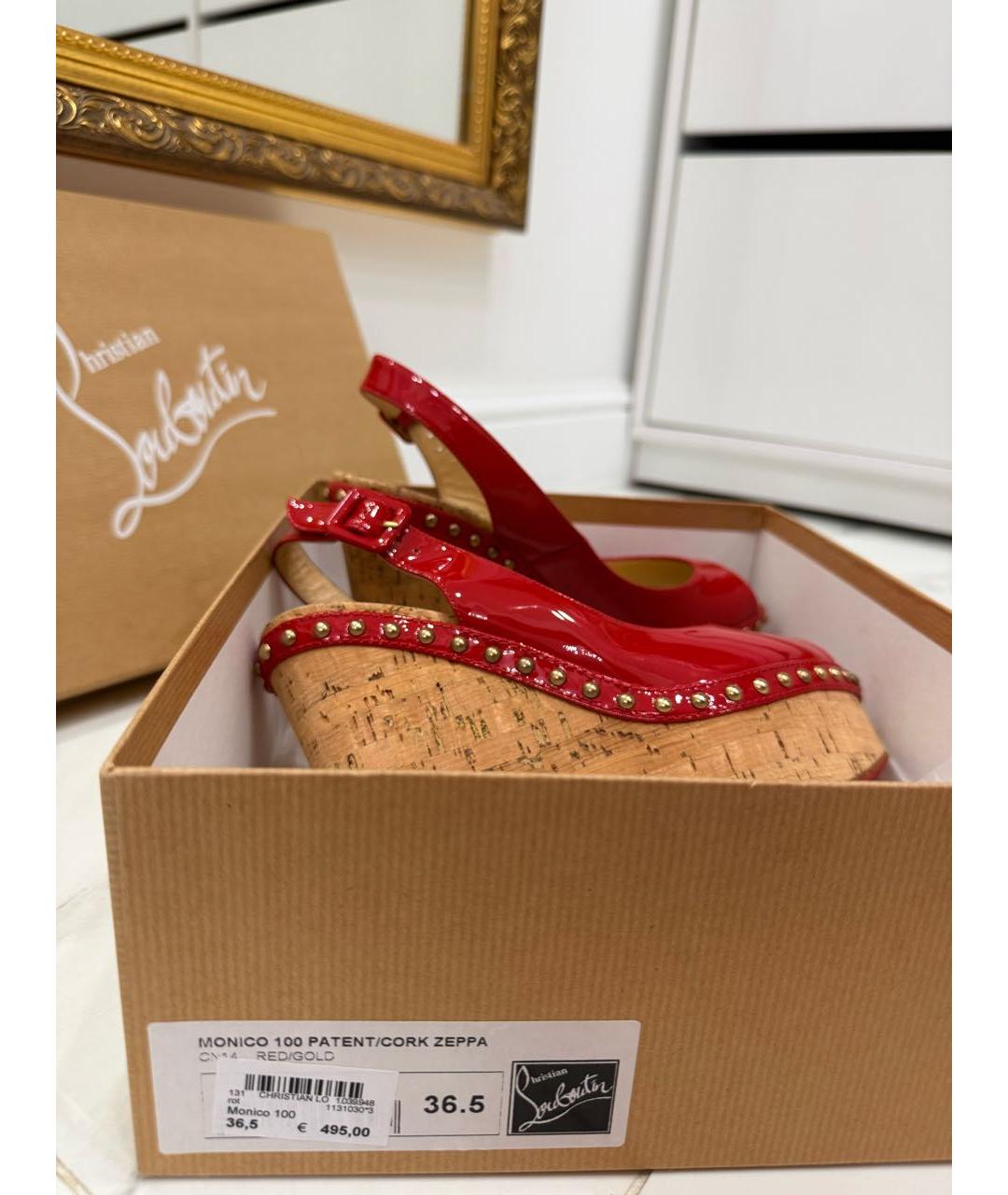 CHRISTIAN LOUBOUTIN Красные босоножки из лакированной кожи, фото 3