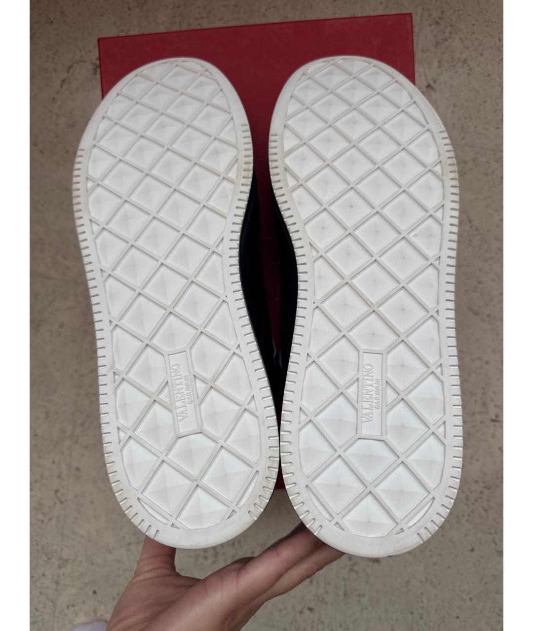 VALENTINO Черные кожаные низкие кроссовки / кеды, фото 5