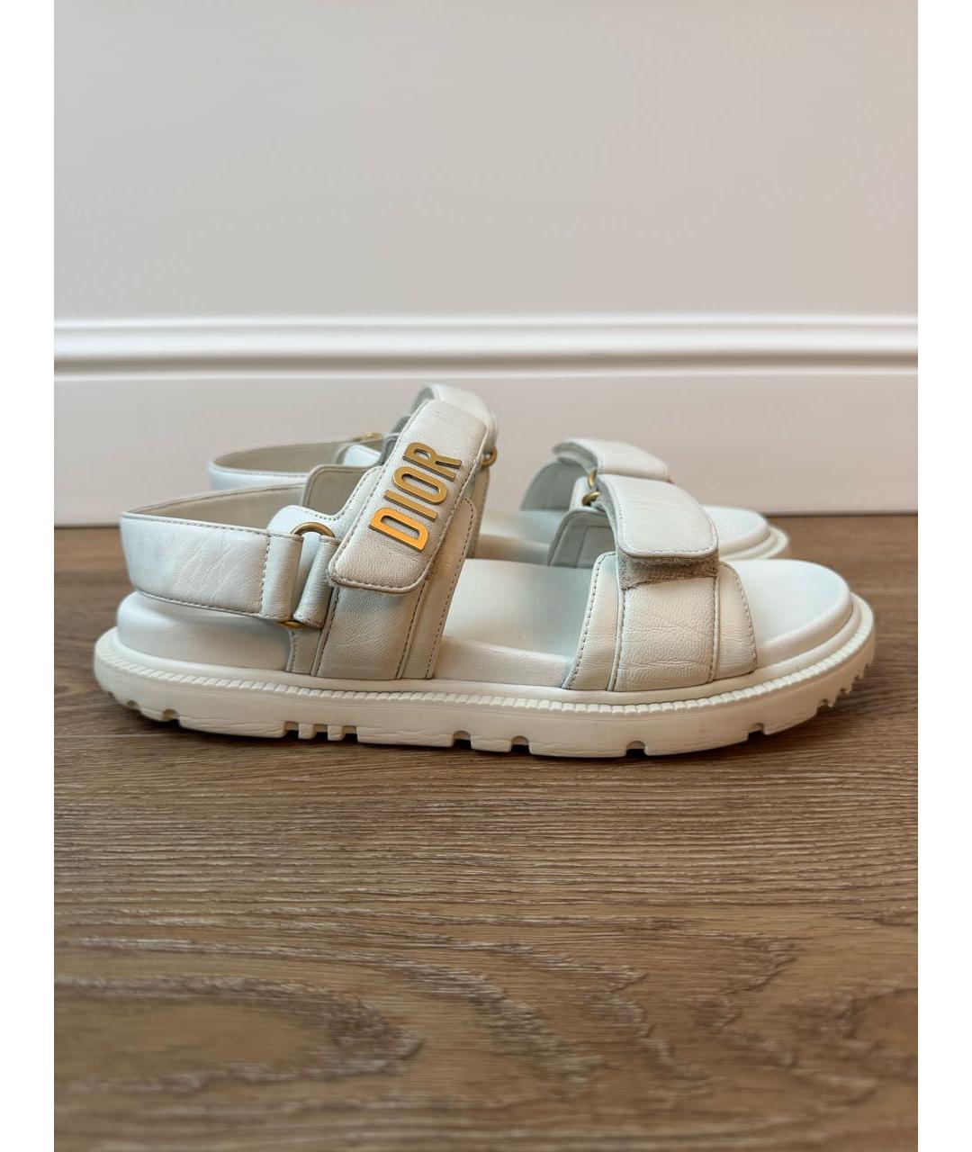 CHRISTIAN DIOR Белые кожаные сандалии, фото 8