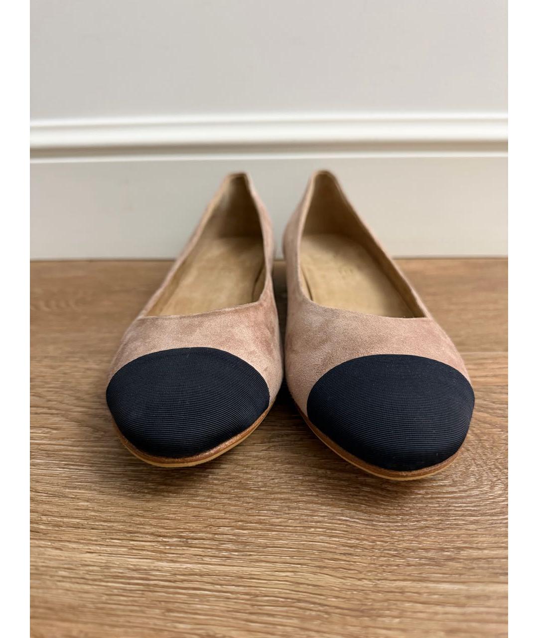 CHANEL Коричневые замшевые балетки, фото 2