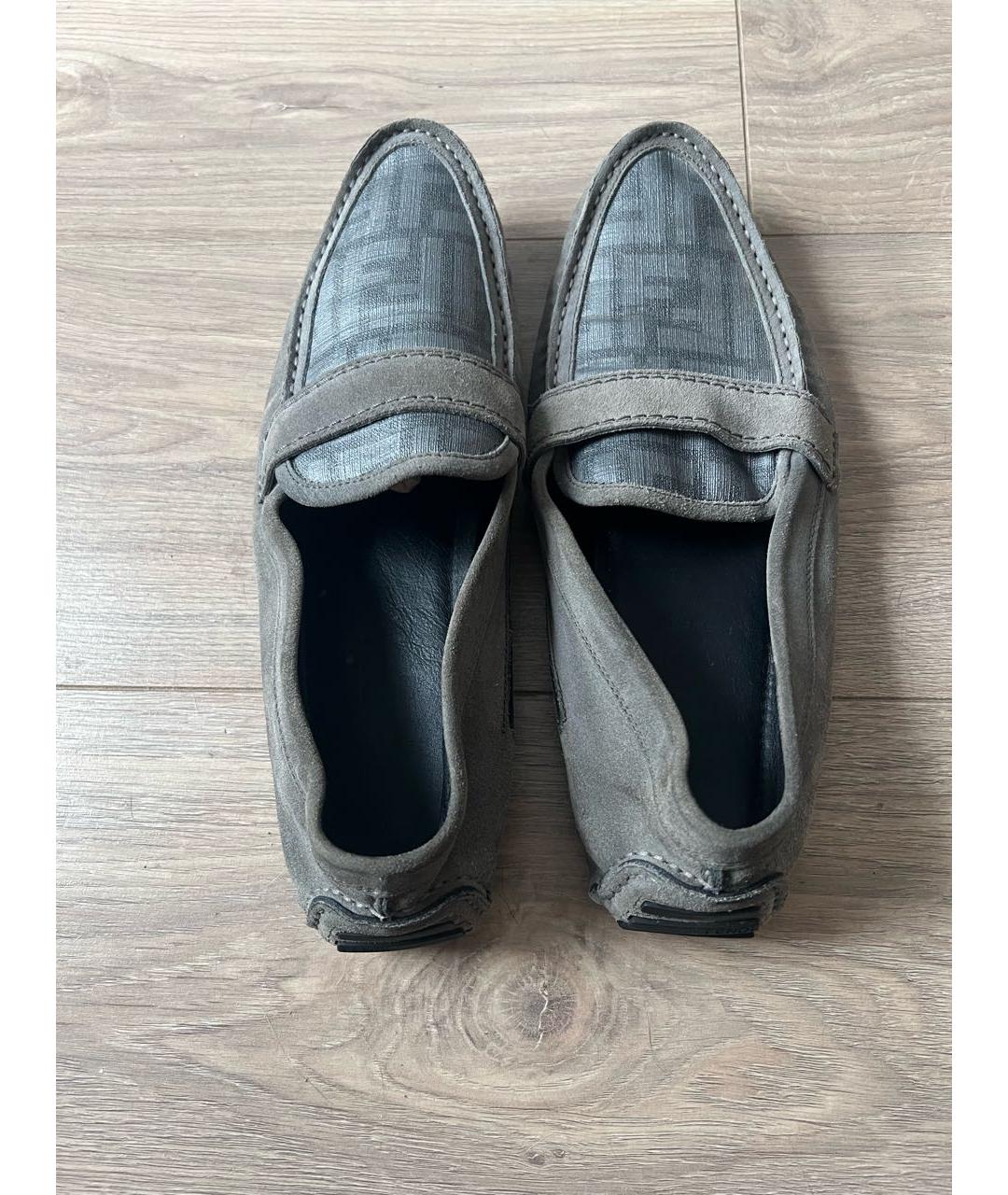 FENDI Серые кожаные мокасины, фото 3