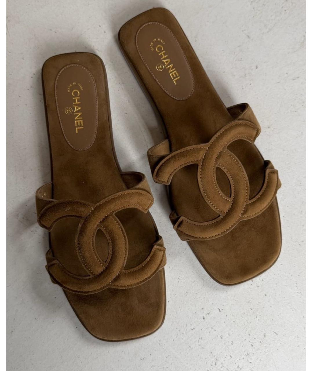 CHANEL Бежевые замшевые шлепанцы, фото 3