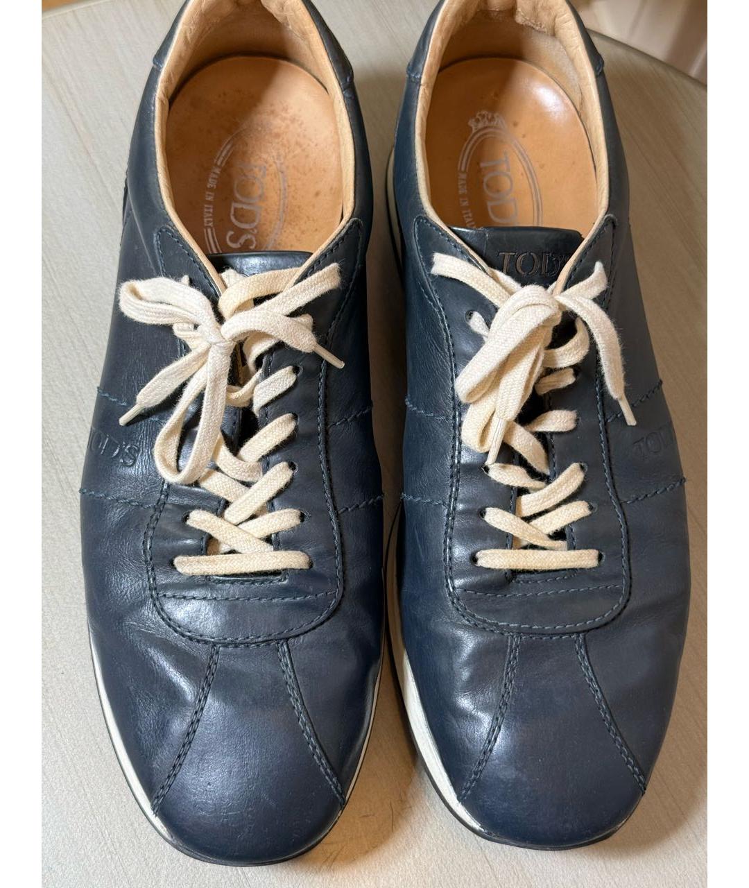 TOD'S Темно-синие кожаные низкие кроссовки / кеды, фото 4