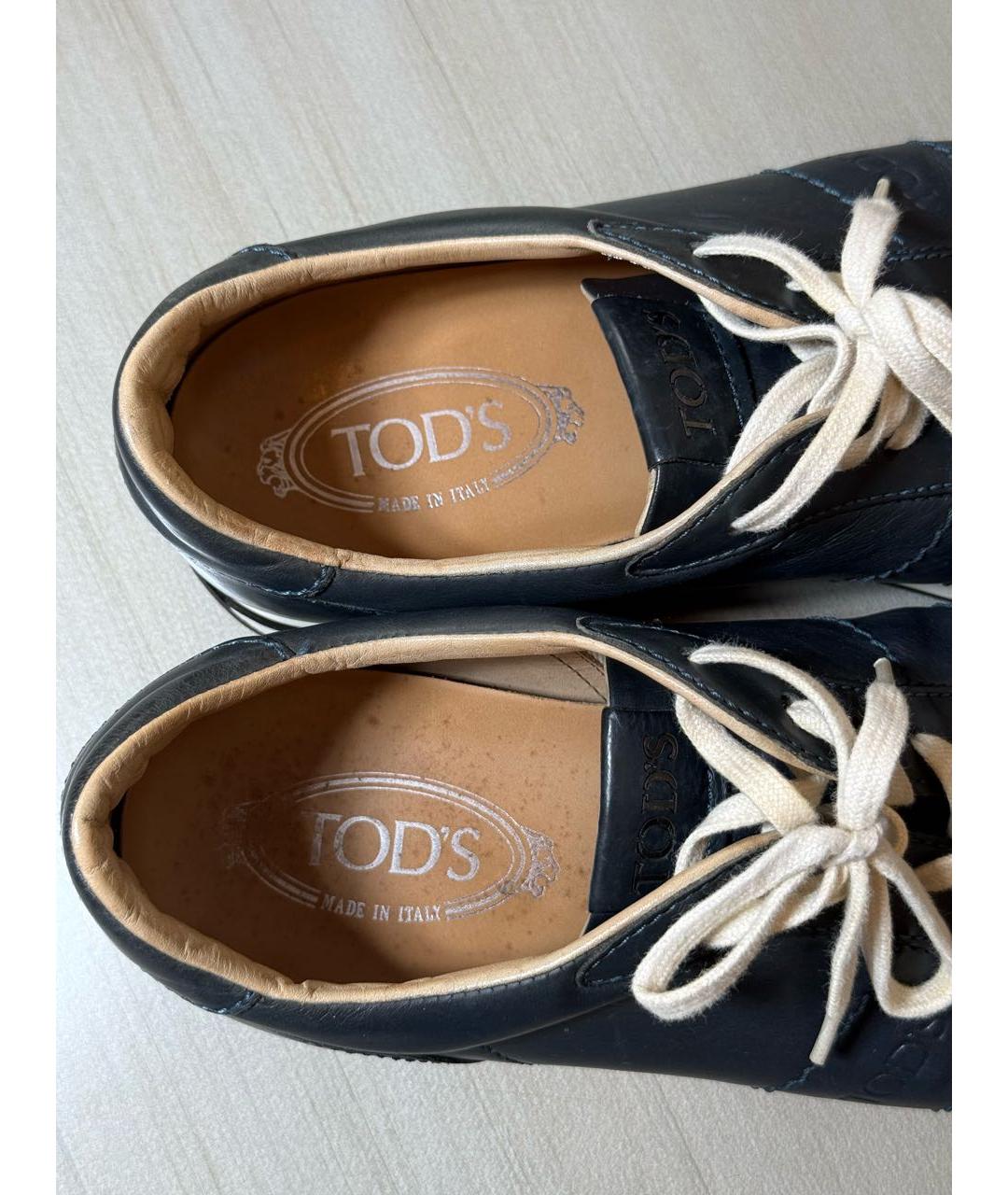 TOD'S Темно-синие кожаные низкие кроссовки / кеды, фото 6