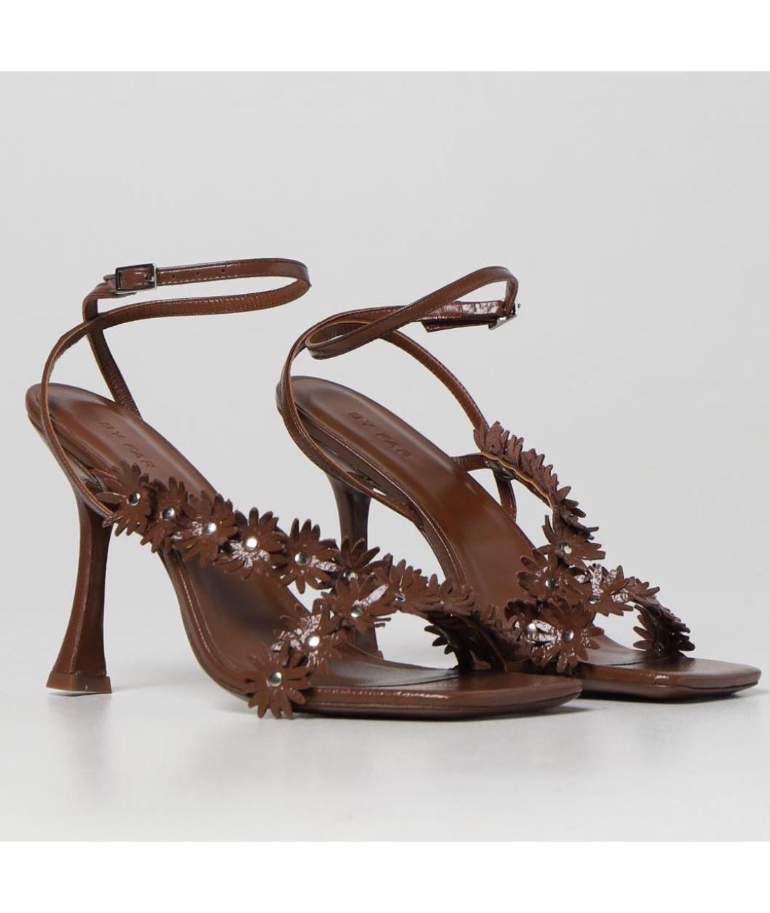 BY FAR Коричневые кожаные босоножки, фото 2