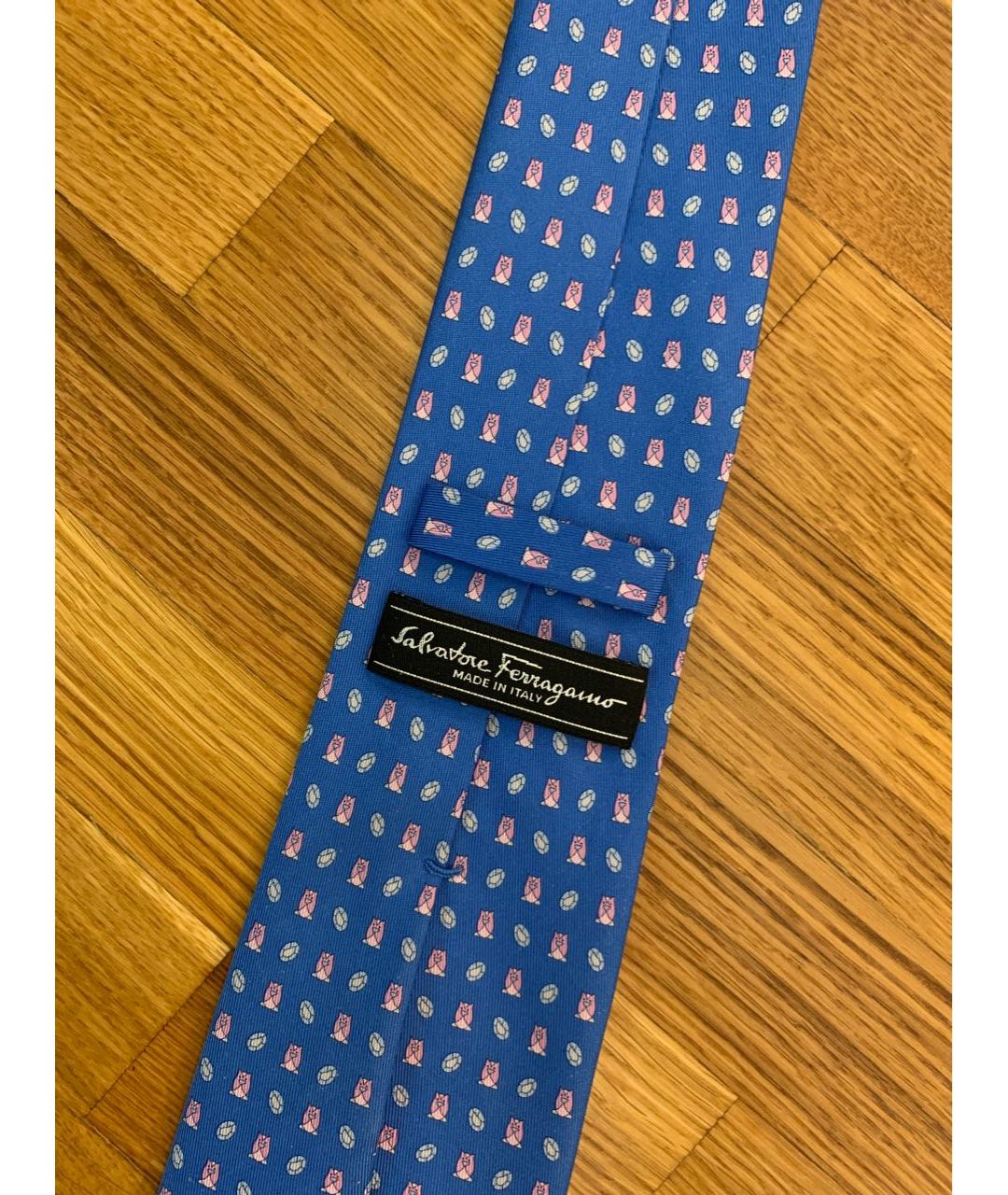 SALVATORE FERRAGAMO Голубой шелковый галстук, фото 3