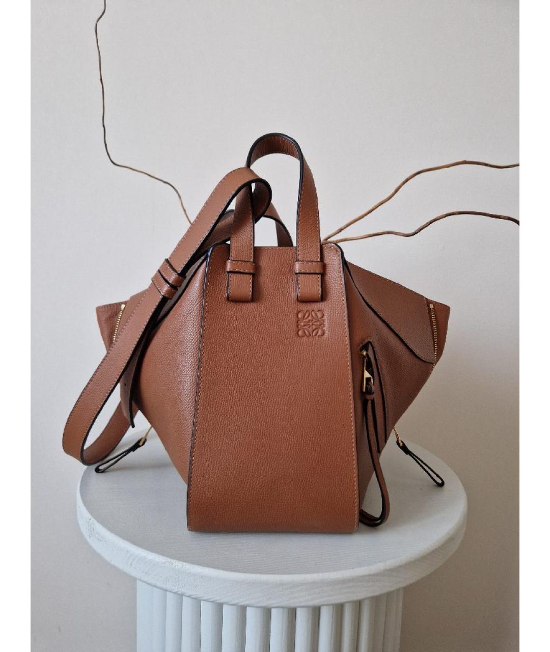 LOEWE Коричневая кожаная сумка с короткими ручками, фото 5