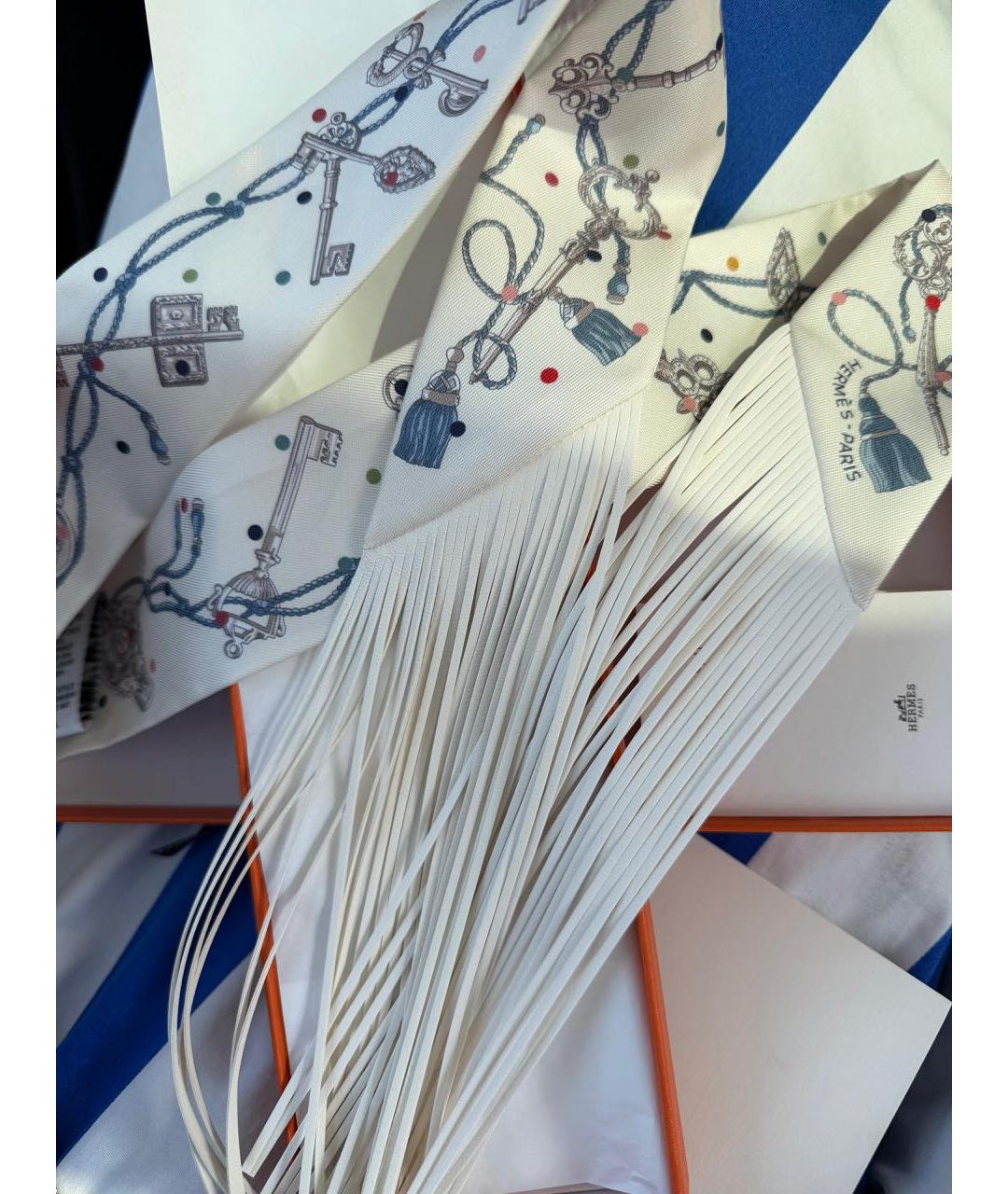 HERMES Белый шелковый платок, фото 2