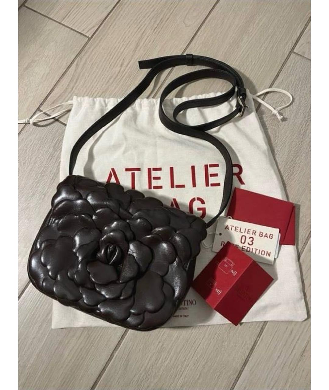 VALENTINO Коричневая сумка через плечо из лакированной кожи, фото 5